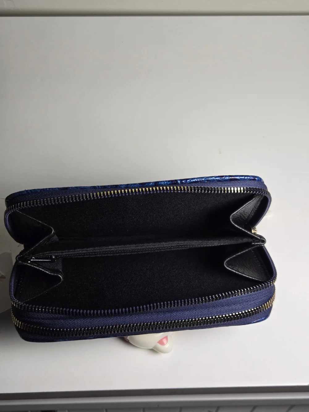 N/A handcrafted blue